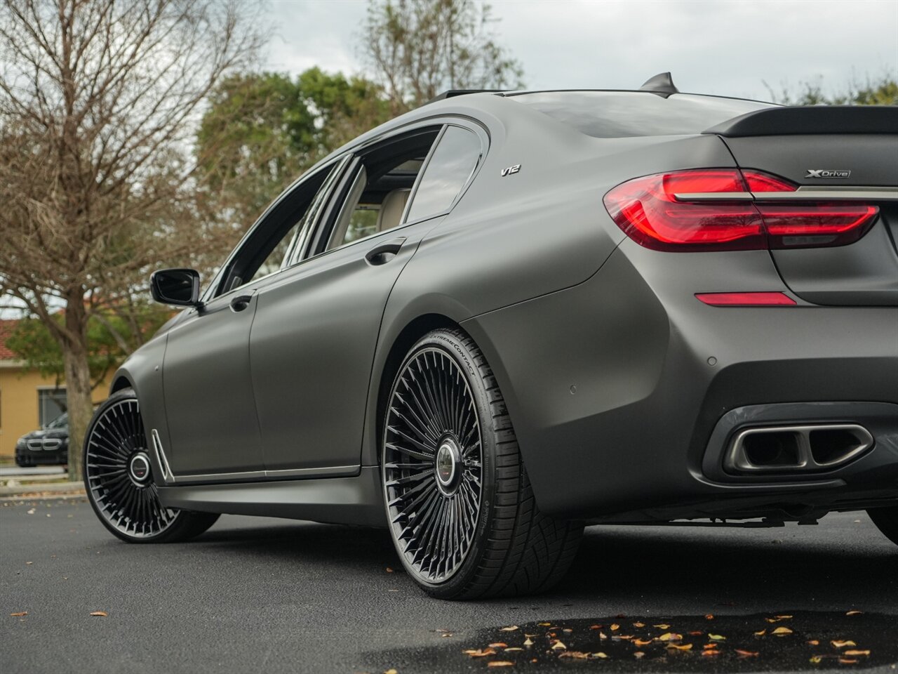 2017 BMW 7 Series M760i xDrive   - Photo 60 - Bonita Springs, FL 34134