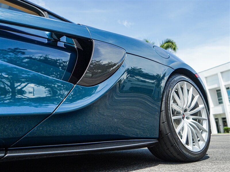 2017 McLaren 570GT - Photo 45 - Bonita Springs, FL 34134