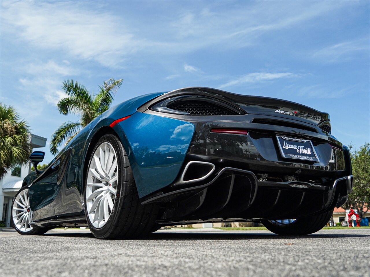 2017 McLaren 570GT   - Photo 50 - Bonita Springs, FL 34134