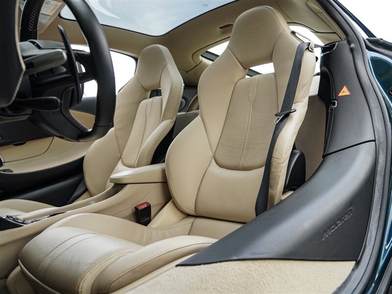 2017 McLaren 570GT - Photo 21 - Bonita Springs, FL 34134