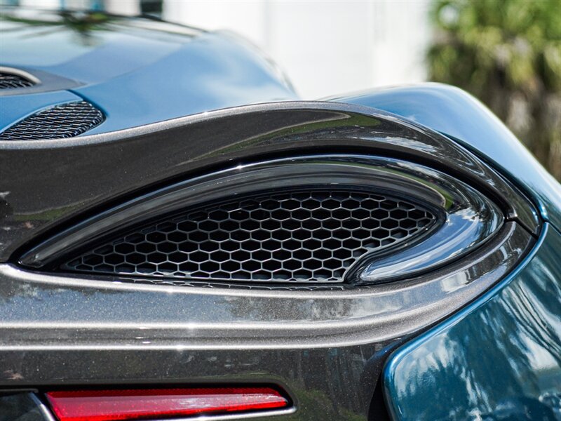 2017 McLaren 570GT - Photo 58 - Bonita Springs, FL 34134