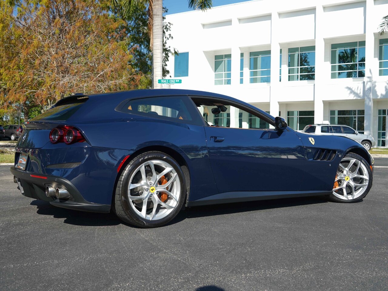 2018 Ferrari GTC4Lusso T   - Photo 24 - Bonita Springs, FL 34134