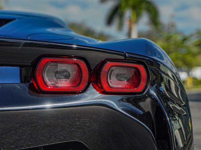 2022 Ferrari SF90 Stradale - Photo 57 - Bonita Springs, FL 34134