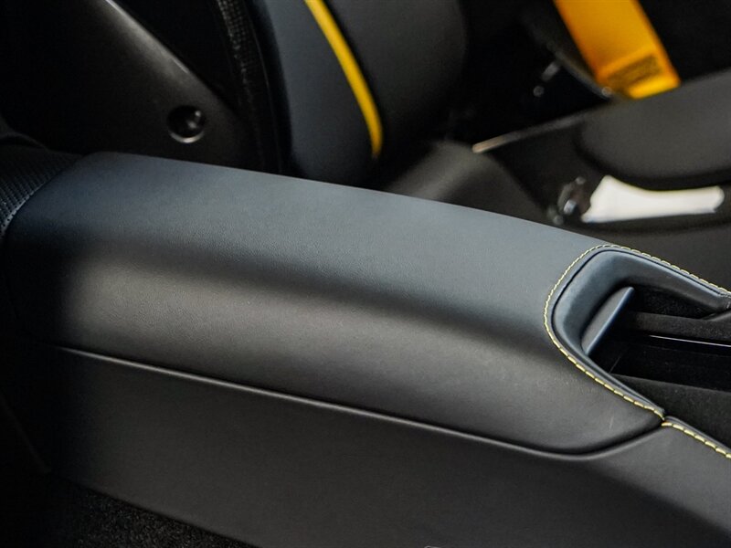 2022 Ferrari SF90 Stradale - Photo 33 - Bonita Springs, FL 34134