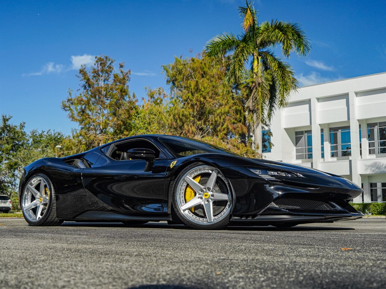 2022 Ferrari SF90 Stradale   - Photo 73 - Bonita Springs, FL 34134