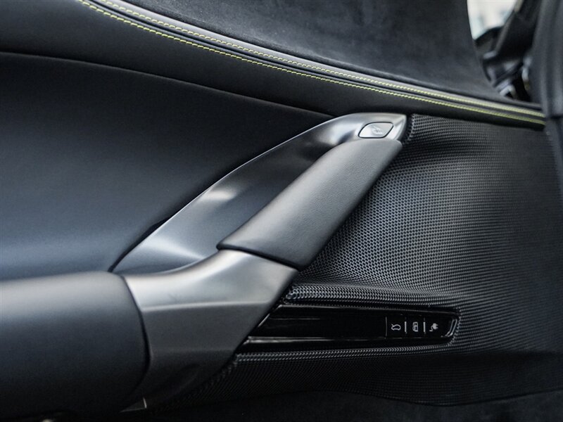 2022 Ferrari SF90 Stradale - Photo 23 - Bonita Springs, FL 34134