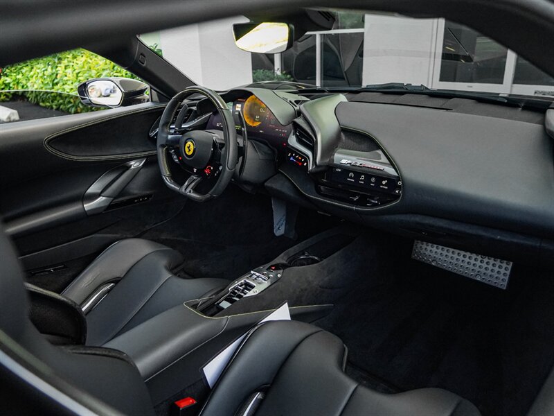 2022 Ferrari SF90 Stradale - Photo 25 - Bonita Springs, FL 34134