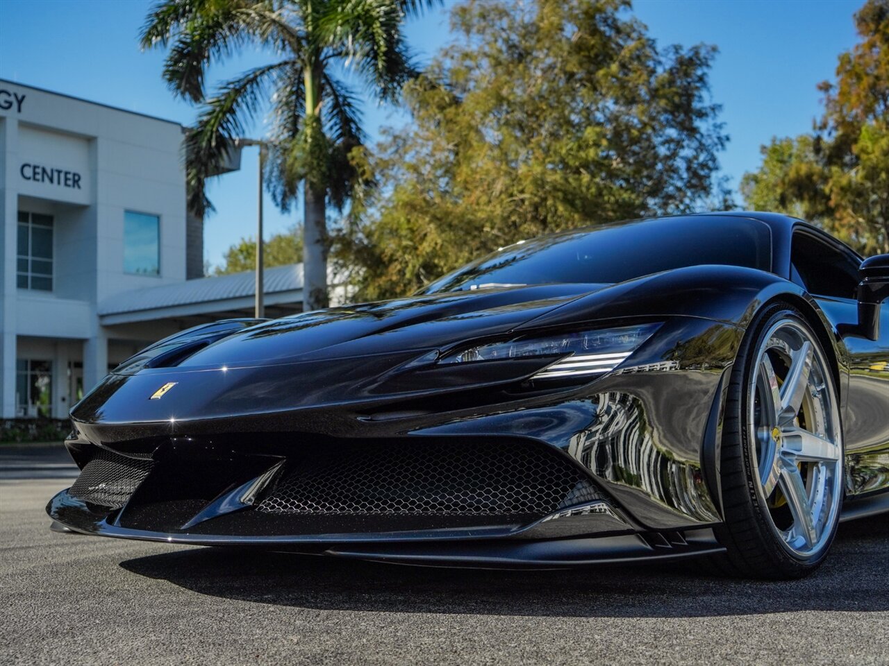 2022 Ferrari SF90 Stradale   - Photo 12 - Bonita Springs, FL 34134