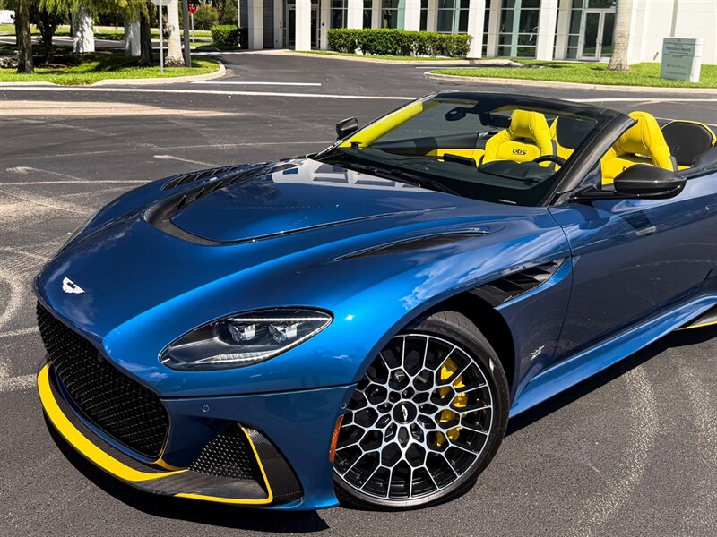 2023 Aston Martin DBS Superleggera - Photo 11 - Bonita Springs, FL 34134