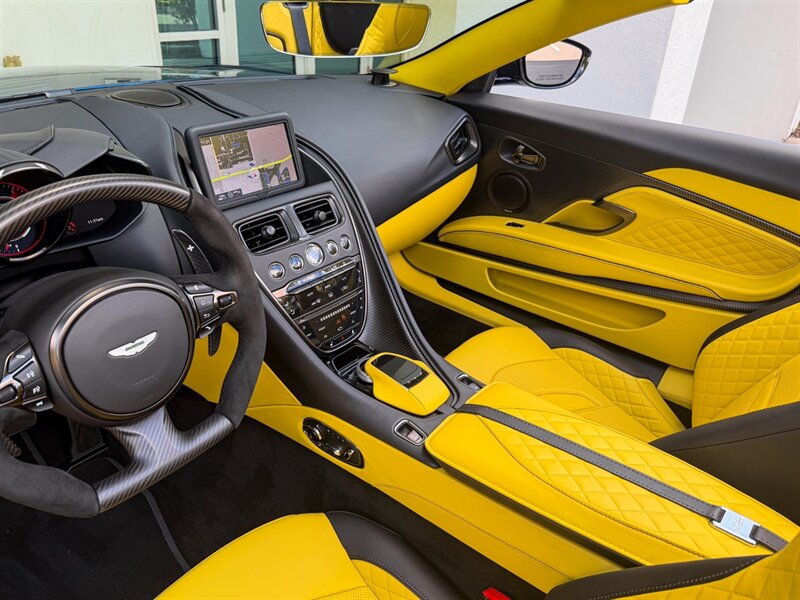 2023 Aston Martin DBS Superleggera - Photo 16 - Bonita Springs, FL 34134