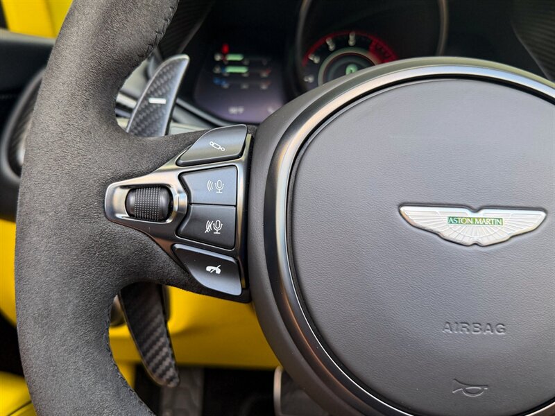 2023 Aston Martin DBS Superleggera - Photo 32 - Bonita Springs, FL 34134