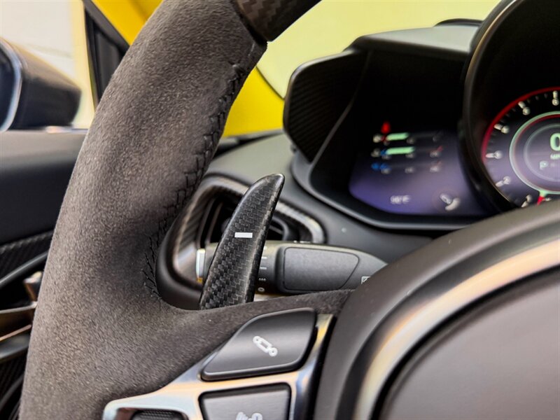 2023 Aston Martin DBS Superleggera - Photo 33 - Bonita Springs, FL 34134