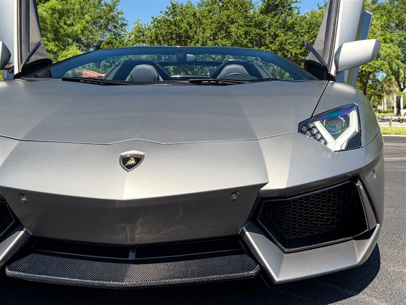 2017 Lamborghini Aventador LP 700-4   - Photo 3 - Bonita Springs, FL 34134