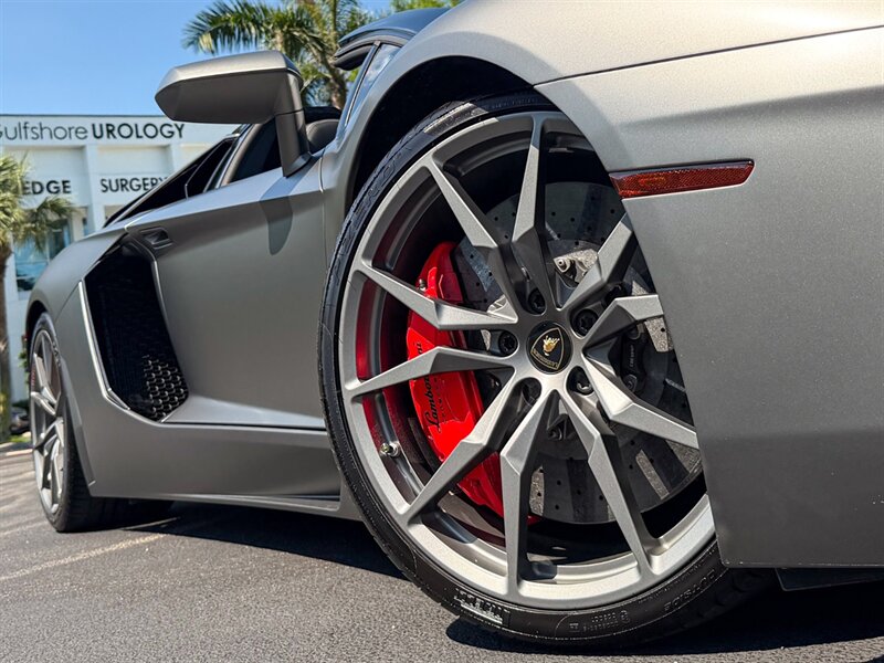 2017 Lamborghini Aventador LP 700-4   - Photo 71 - Bonita Springs, FL 34134
