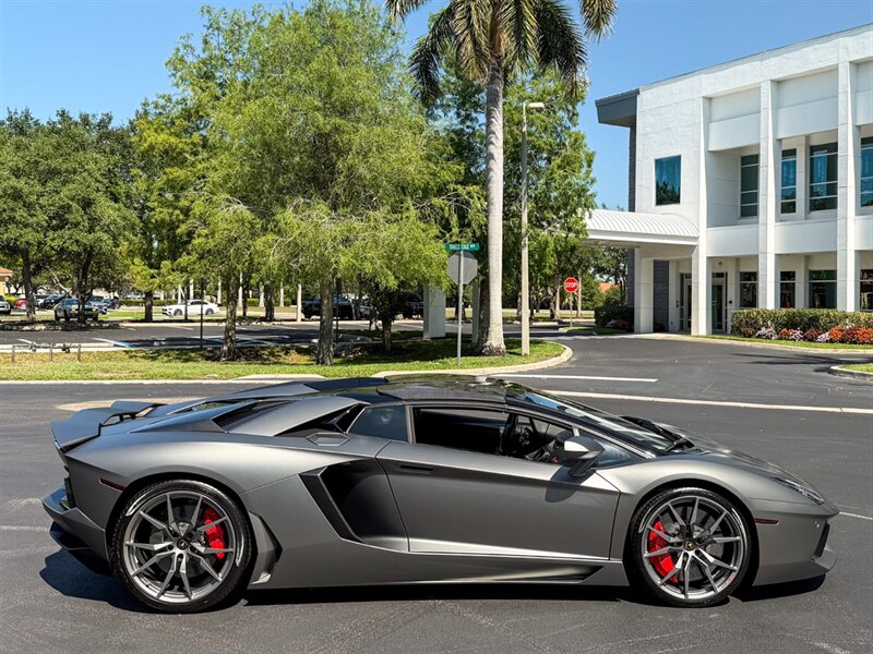 2017 Lamborghini Aventador LP 700-4   - Photo 66 - Bonita Springs, FL 34134