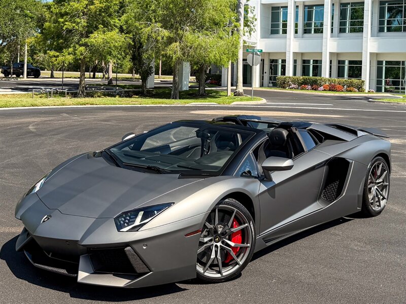 2017 Lamborghini Aventador LP 700-4   - Photo 10 - Bonita Springs, FL 34134