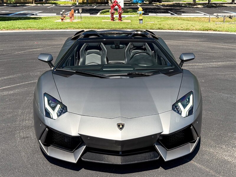 2017 Lamborghini Aventador LP 700-4   - Photo 6 - Bonita Springs, FL 34134