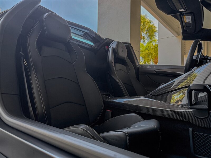 2017 Lamborghini Aventador LP 700-4   - Photo 30 - Bonita Springs, FL 34134