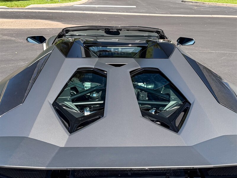 2017 Lamborghini Aventador LP 700-4   - Photo 35 - Bonita Springs, FL 34134