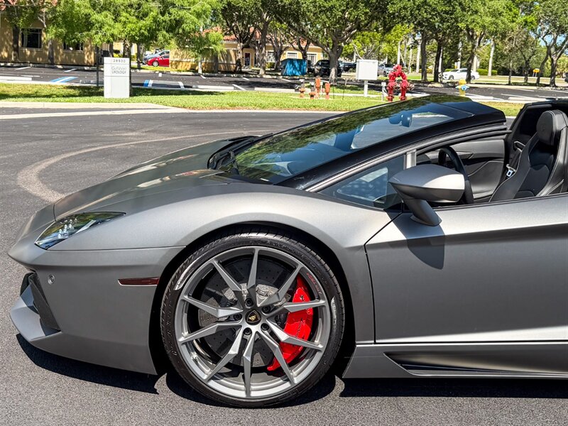 2017 Lamborghini Aventador LP 700-4   - Photo 41 - Bonita Springs, FL 34134