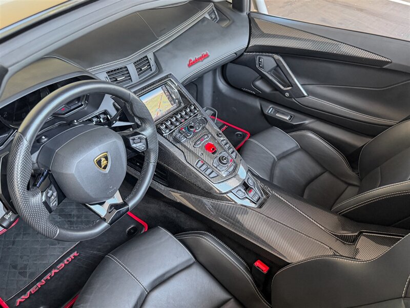 2017 Lamborghini Aventador LP 700-4   - Photo 15 - Bonita Springs, FL 34134