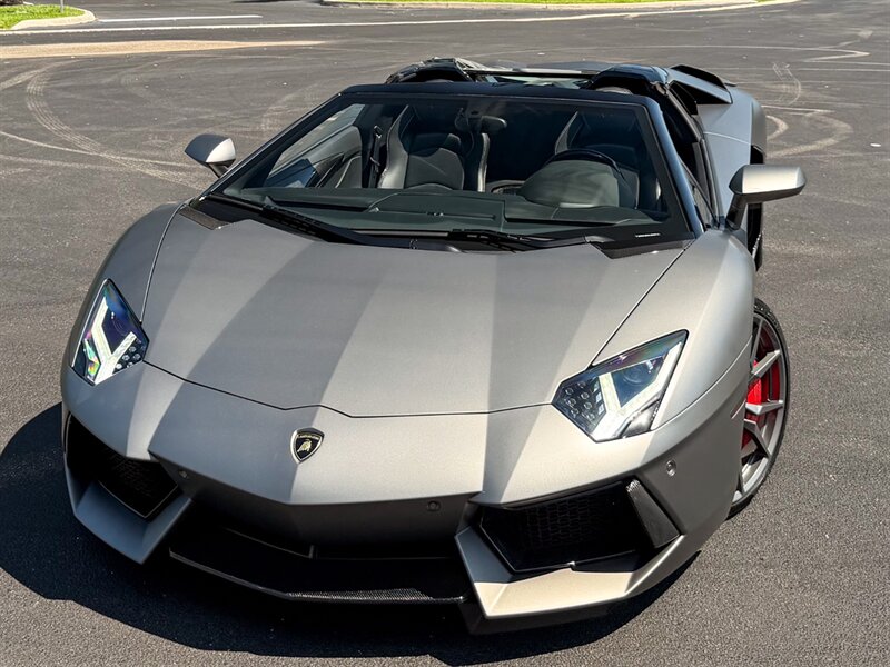 2017 Lamborghini Aventador LP 700-4   - Photo 9 - Bonita Springs, FL 34134