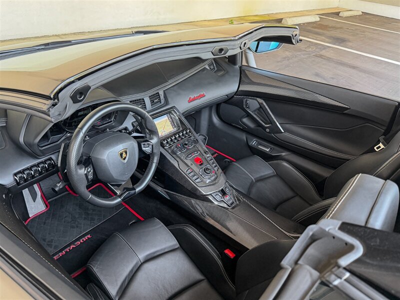 2017 Lamborghini Aventador LP 700-4   - Photo 2 - Bonita Springs, FL 34134