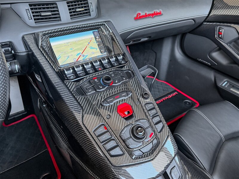 2017 Lamborghini Aventador LP 700-4   - Photo 18 - Bonita Springs, FL 34134