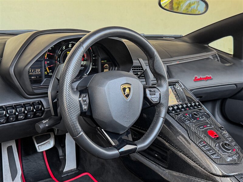 2017 Lamborghini Aventador LP 700-4   - Photo 14 - Bonita Springs, FL 34134