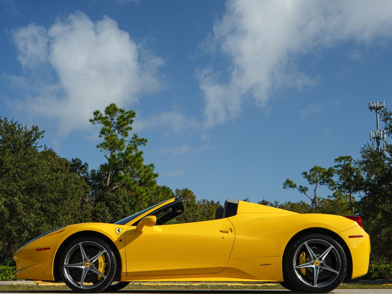 2015 Ferrari 458 Spider   - Photo 44 - Bonita Springs, FL 34134