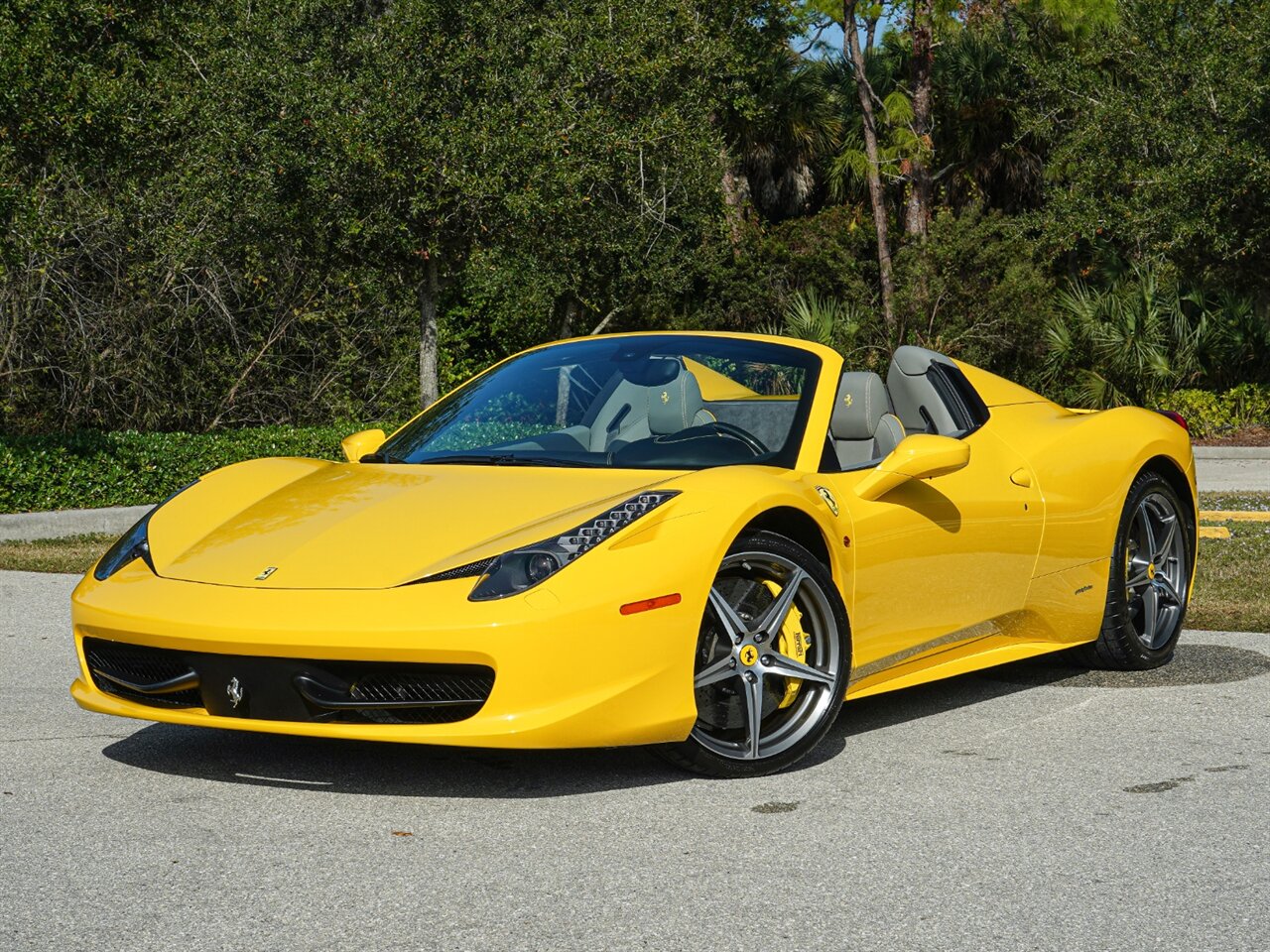 2015 Ferrari 458 Spider   - Photo 51 - Bonita Springs, FL 34134