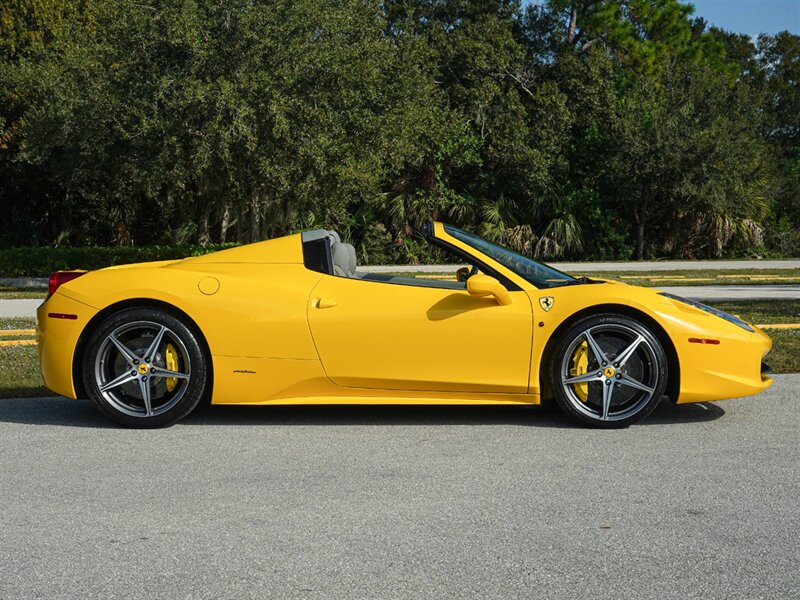 2015 Ferrari 458 Spider - Photo 11 - Bonita Springs, FL 34134