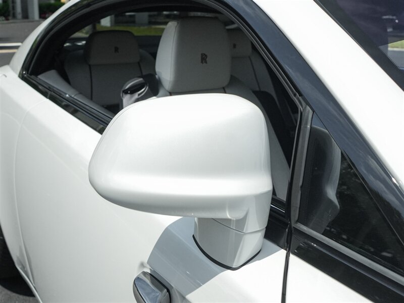 2017 Rolls-Royce Wraith   - Photo 65 - Bonita Springs, FL 34134