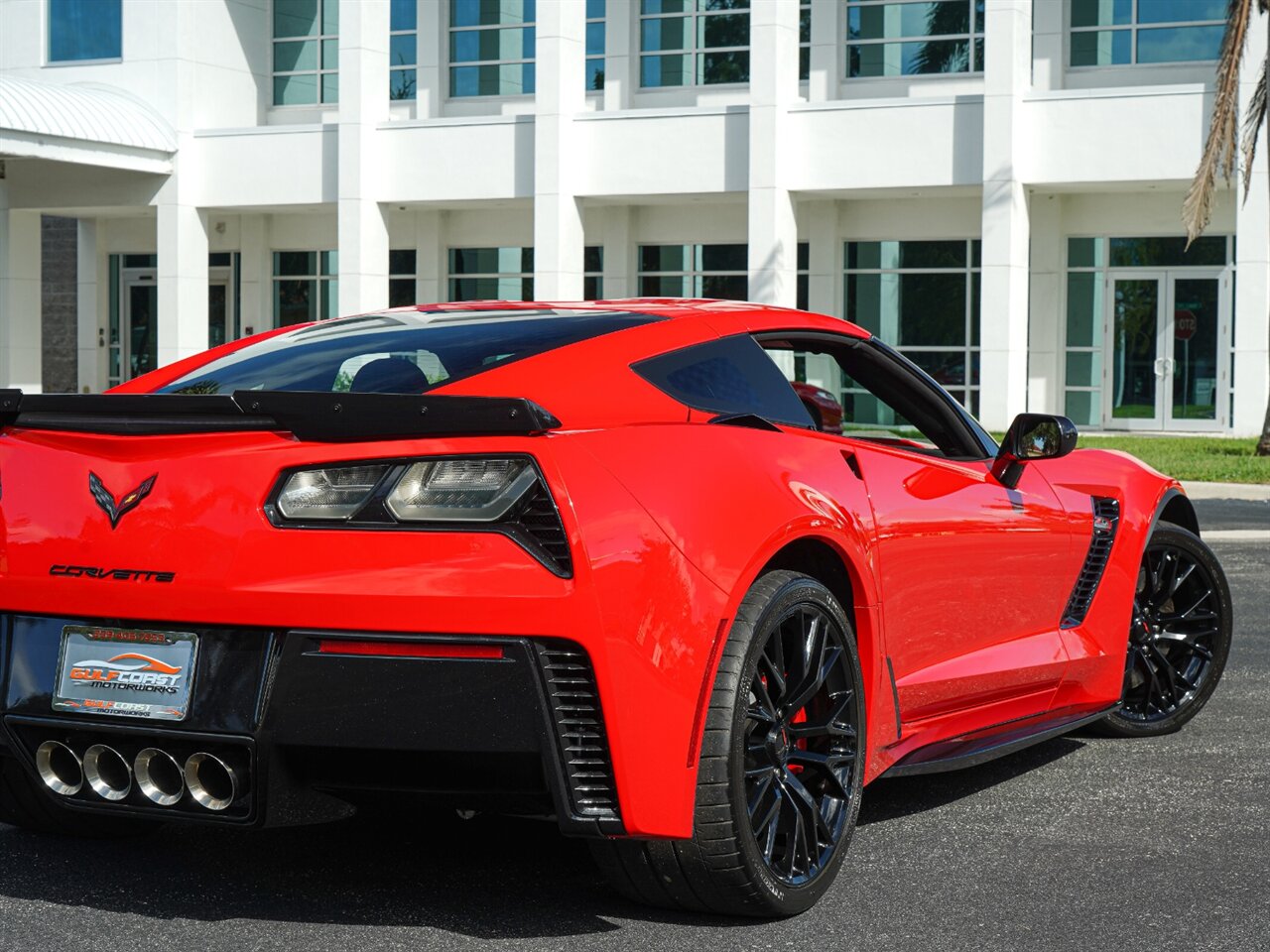 2019 Chevrolet Corvette Z06   - Photo 27 - Bonita Springs, FL 34134