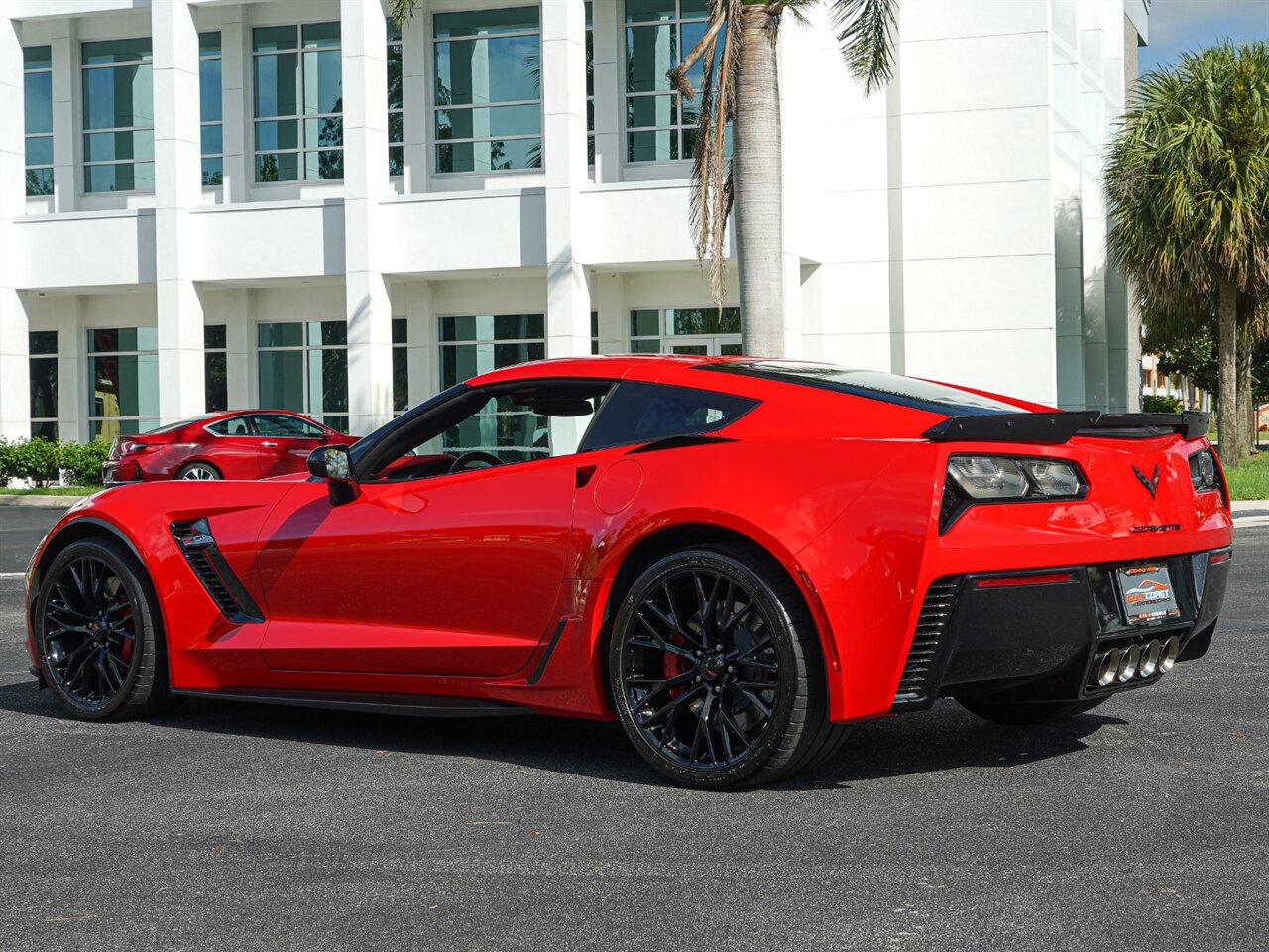 2019 Chevrolet Corvette Z06   - Photo 15 - Bonita Springs, FL 34134