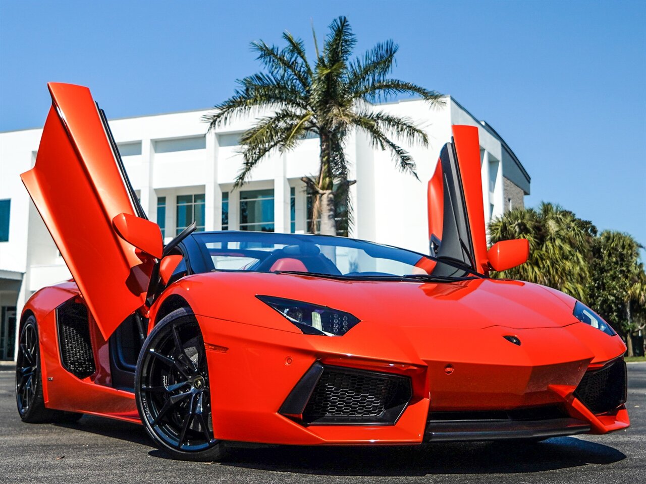 2014 Lamborghini Aventador LP 700-4  Roadster - Photo 42 - Bonita Springs, FL 34134