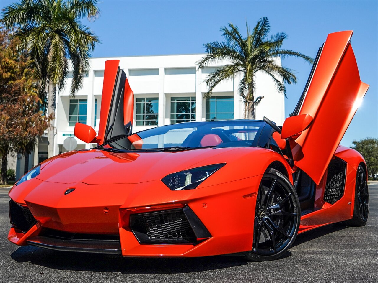 2014 Lamborghini Aventador LP 700-4  Roadster - Photo 12 - Bonita Springs, FL 34134