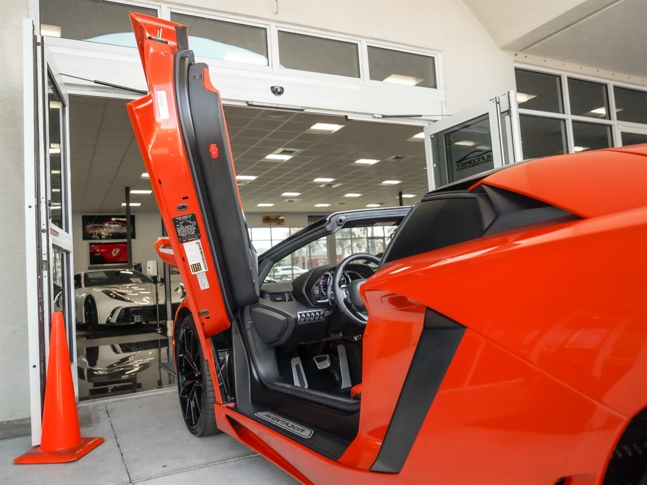 2014 Lamborghini Aventador LP 700-4  Roadster - Photo 20 - Bonita Springs, FL 34134