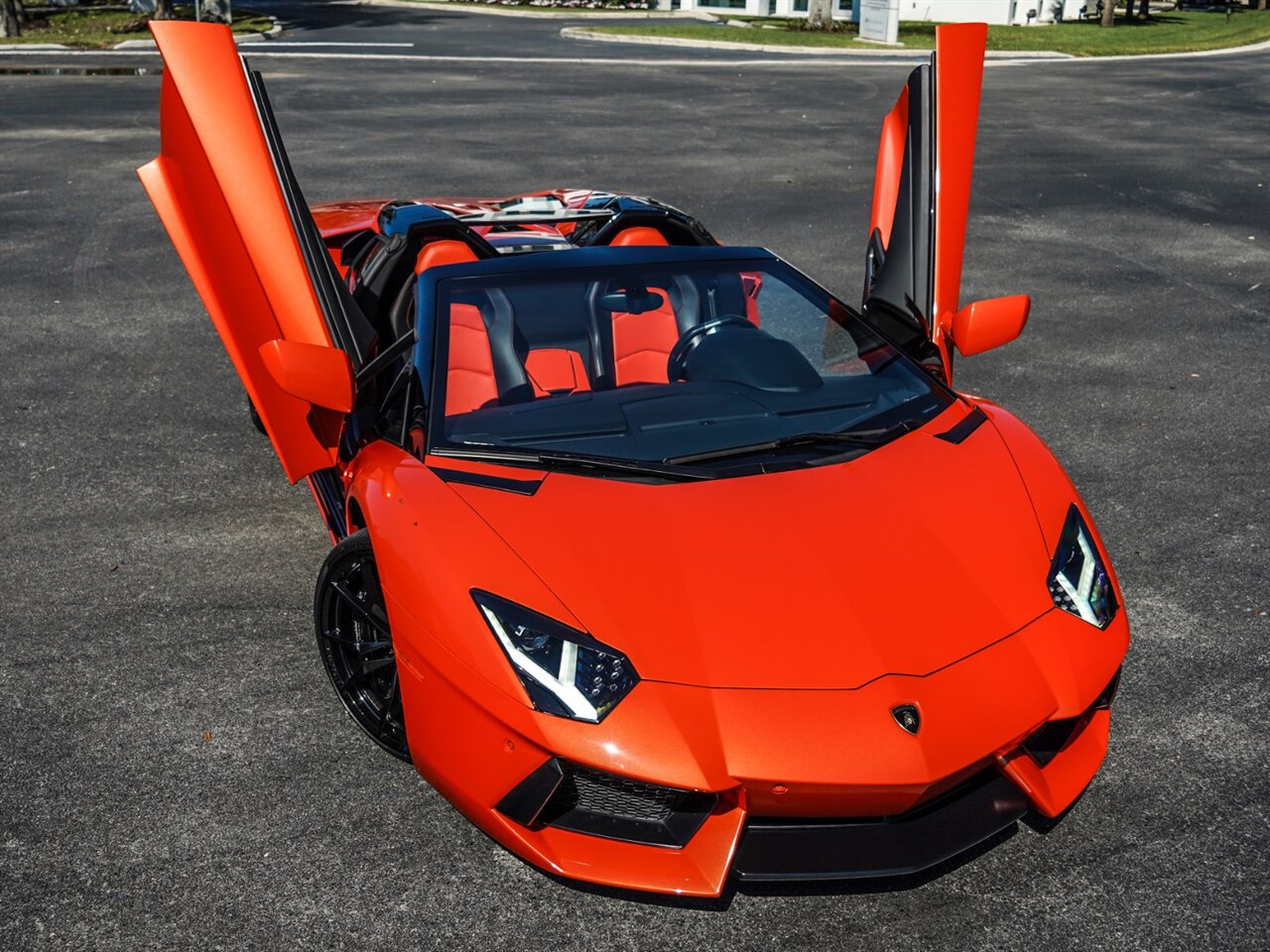 2014 Lamborghini Aventador LP 700-4  Roadster - Photo 39 - Bonita Springs, FL 34134