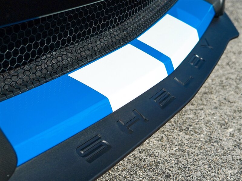 2022 Ford Mustang Shelby GT500 - Photo 9 - Bonita Springs, FL 34134