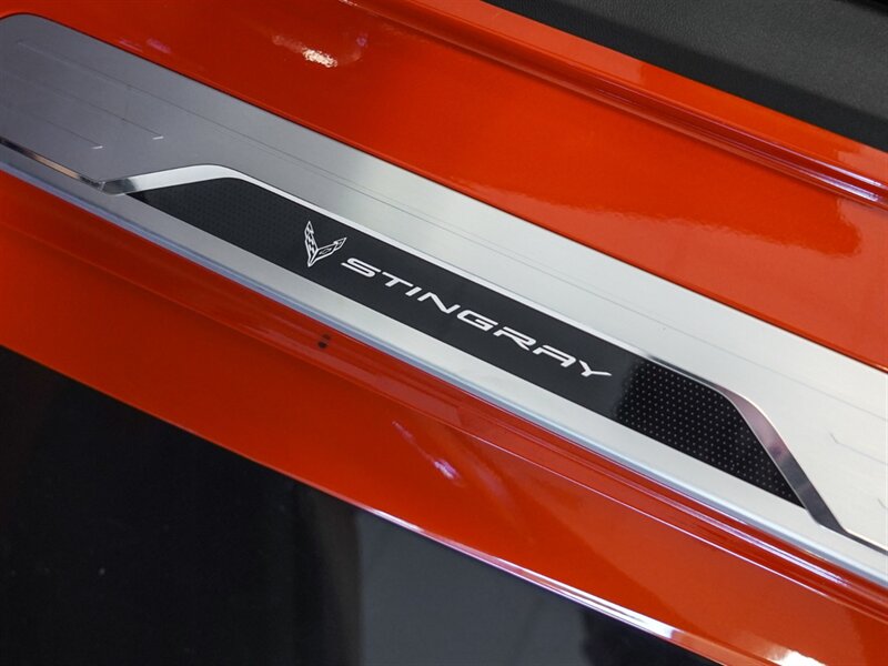 2020 Chevrolet Corvette Stingray   - Photo 13 - Bonita Springs, FL 34134