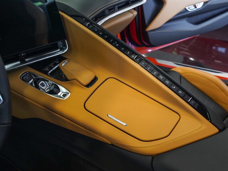 2020 Chevrolet Corvette Stingray   - Photo 18 - Bonita Springs, FL 34134