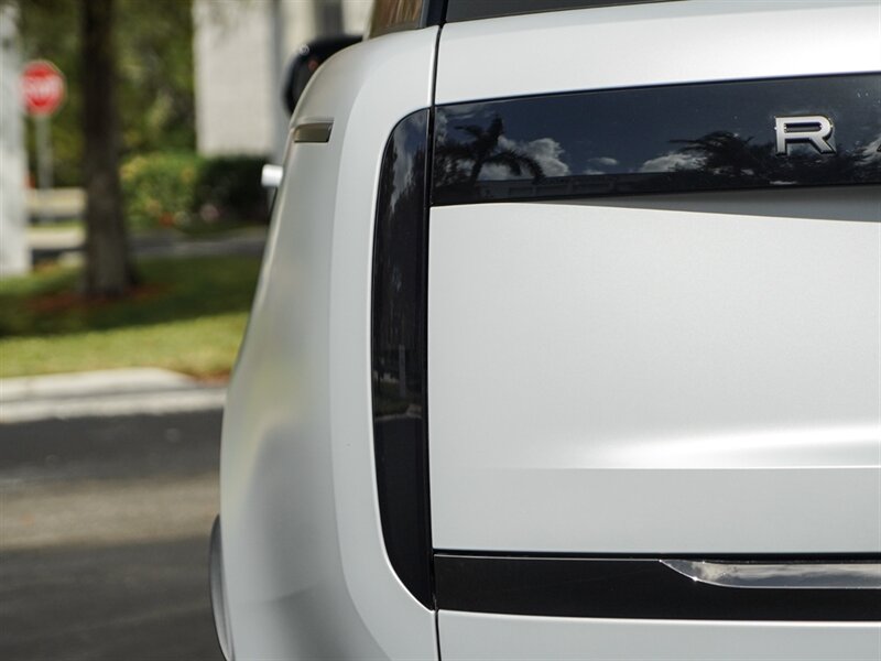 2024 Land Rover Range Rover P615 SV - Photo 55 - Bonita Springs, FL 34134