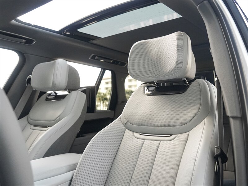 2024 Land Rover Range Rover P615 SV - Photo 21 - Bonita Springs, FL 34134