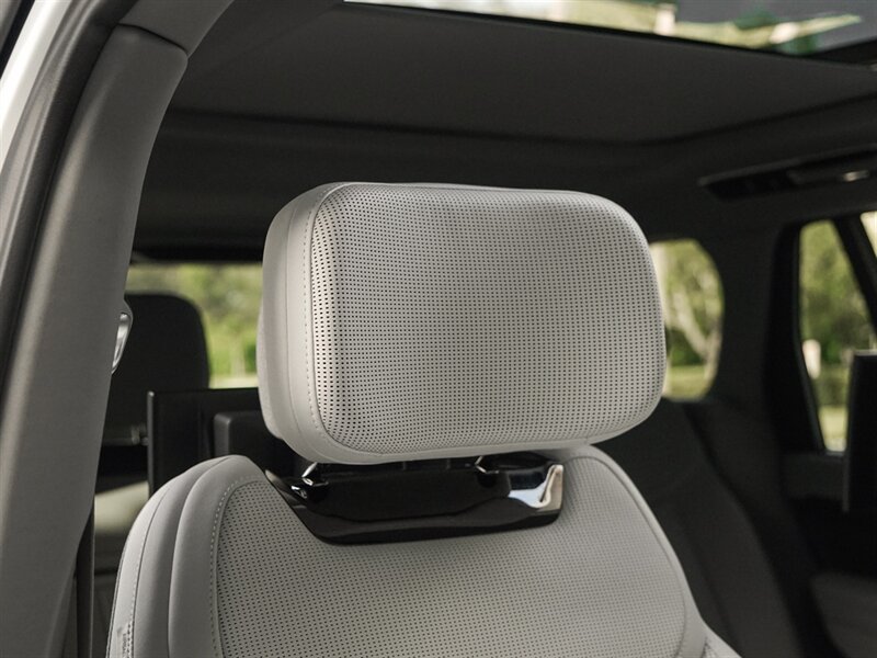 2024 Land Rover Range Rover P615 SV - Photo 37 - Bonita Springs, FL 34134