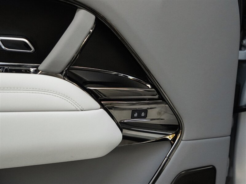 2024 Land Rover Range Rover P615 SV - Photo 26 - Bonita Springs, FL 34134