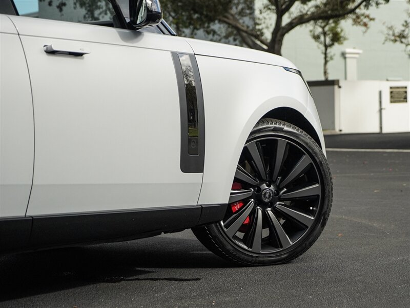 2024 Land Rover Range Rover P615 SV - Photo 63 - Bonita Springs, FL 34134