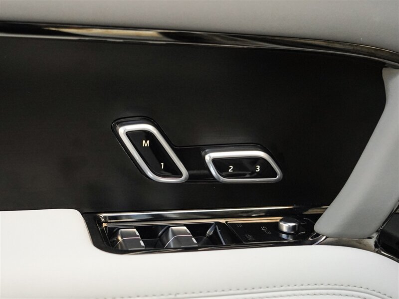 2024 Land Rover Range Rover P615 SV - Photo 25 - Bonita Springs, FL 34134