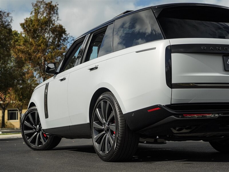 2024 Land Rover Range Rover P615 SV - Photo 51 - Bonita Springs, FL 34134