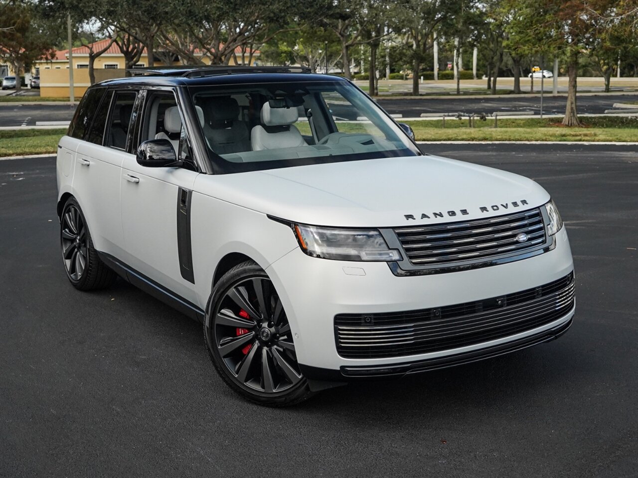 2024 Land Rover Range Rover P615 SV   - Photo 70 - Bonita Springs, FL 34134